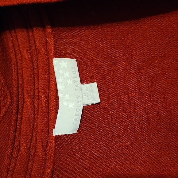 Carolyn Taylor Dark Red Cardigan Sweater Medium - Picture 2 of 4